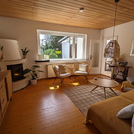 Haus Willi Von Tinyhaus Штайнхуде