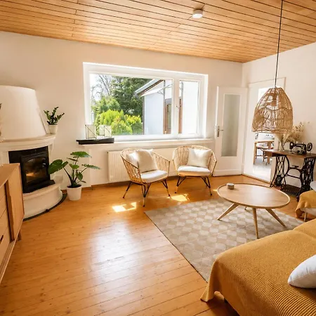 Haus Willi Von Tinyhaus Дом отдыха *